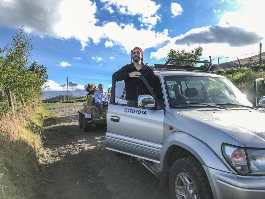 Hosteria Papagayo Cotopaxi Machachi Buitenkant foto