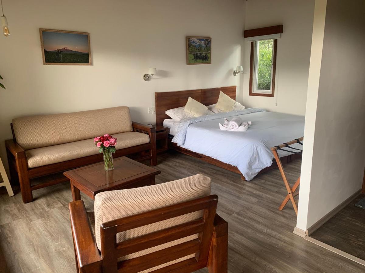 Hosteria Papagayo Cotopaxi Machachi Buitenkant foto
