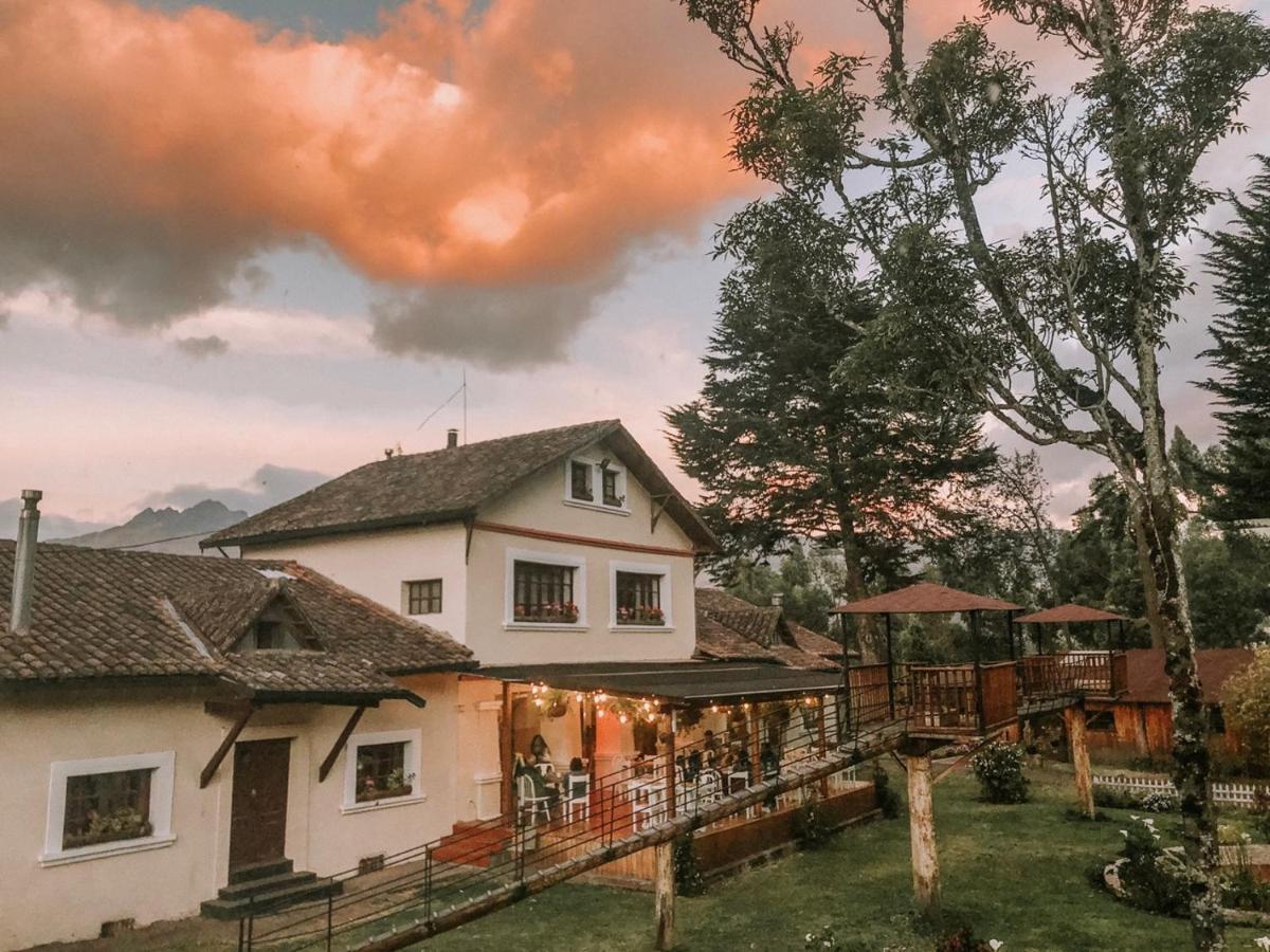 Hosteria Papagayo Cotopaxi Machachi Buitenkant foto